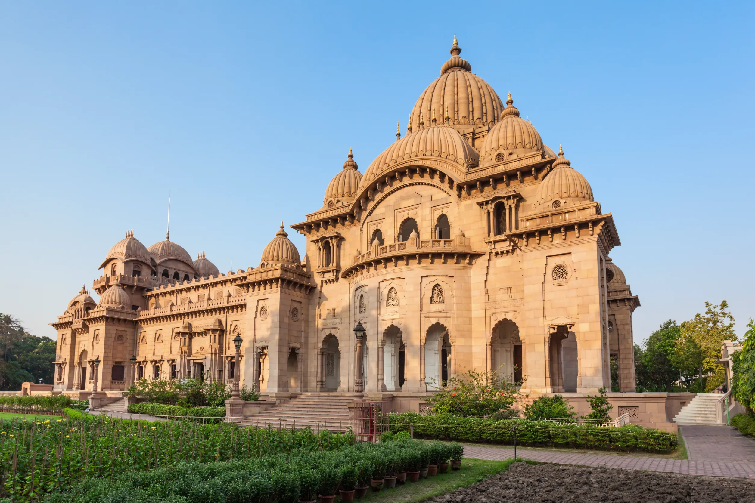 belur math or belur mutt is the headquarters of the ramakrishna math
