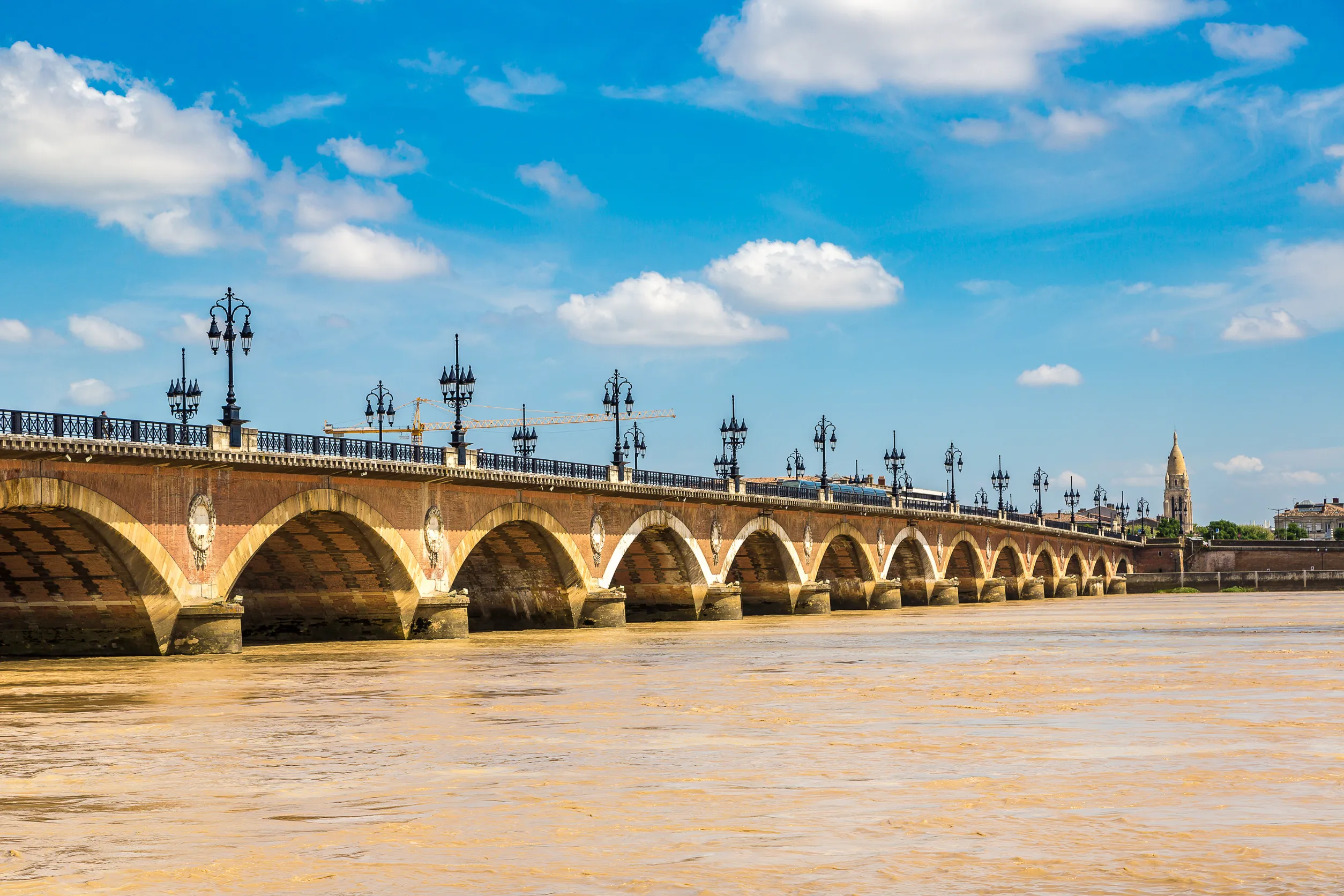 bridge in bordeaux in a beautiful
