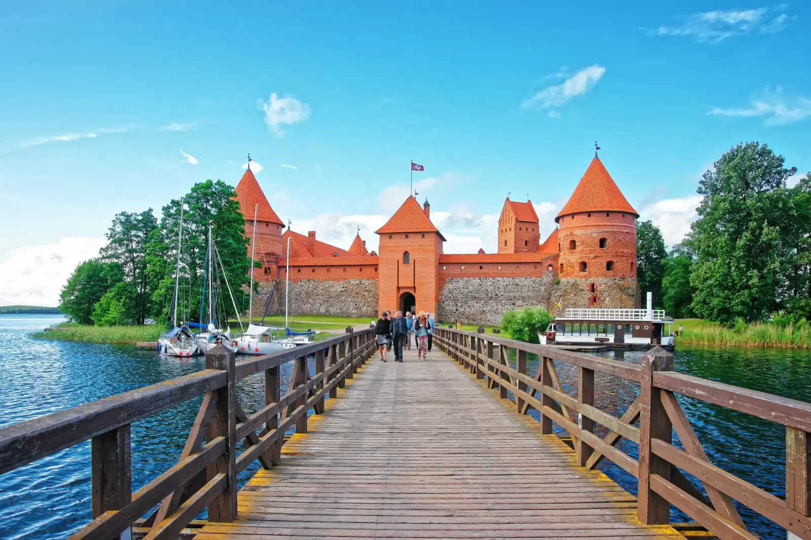 bridge leading to trakai island castle museum