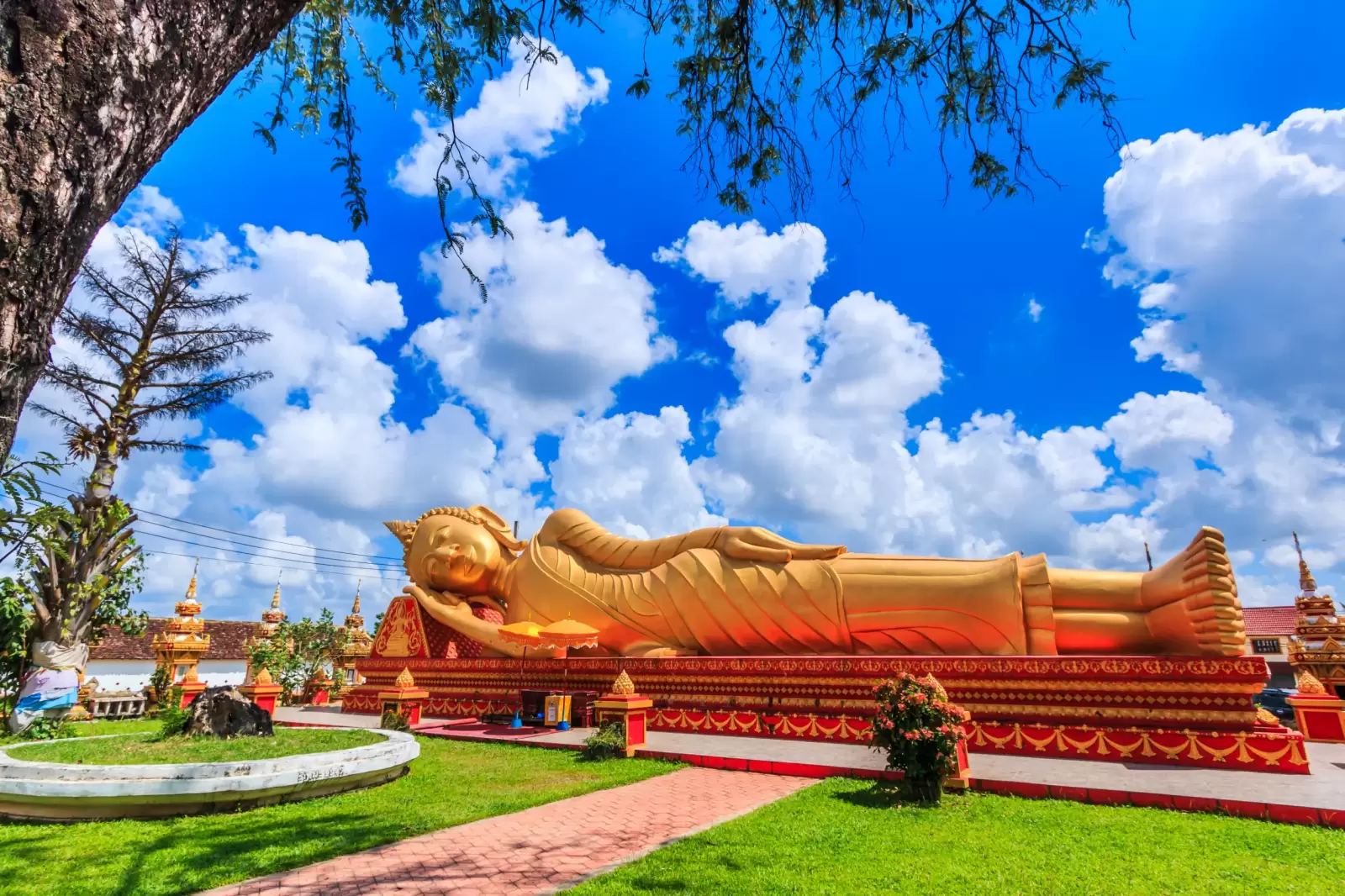 buddha in temple vientiane laos