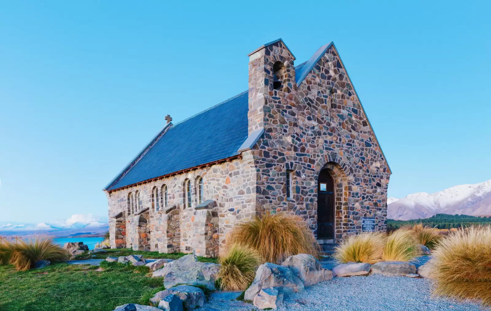 church at lake tekapo canterbury new zealand