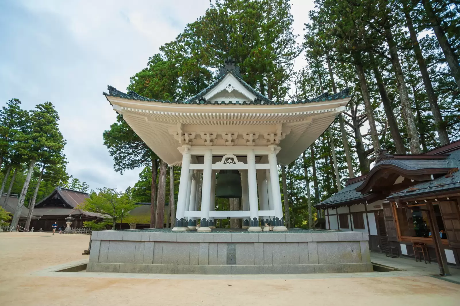 danjo garan temple in koyasan