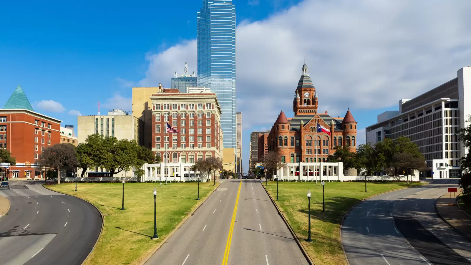dealey plaza city park and national historic landmark in downtown dallas texas