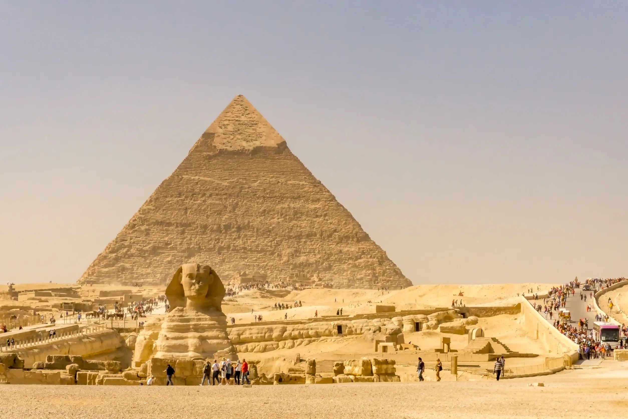 desert landscape of the pyriamids in gaza near cairo egypt