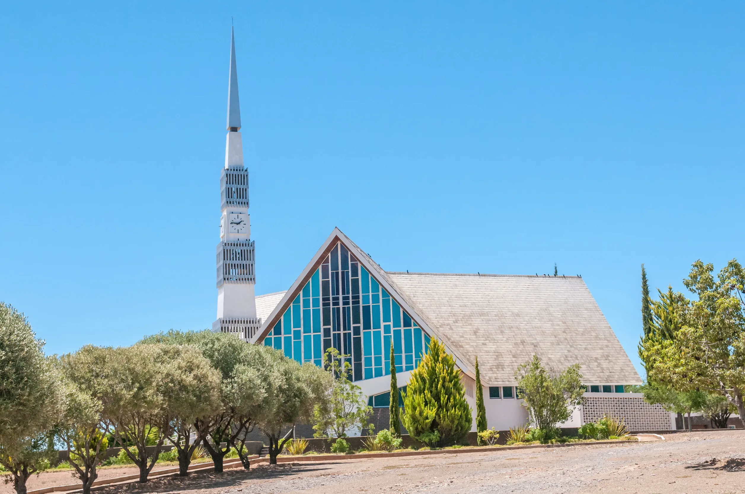 dutch reformed church in the little karoo town of willowmore