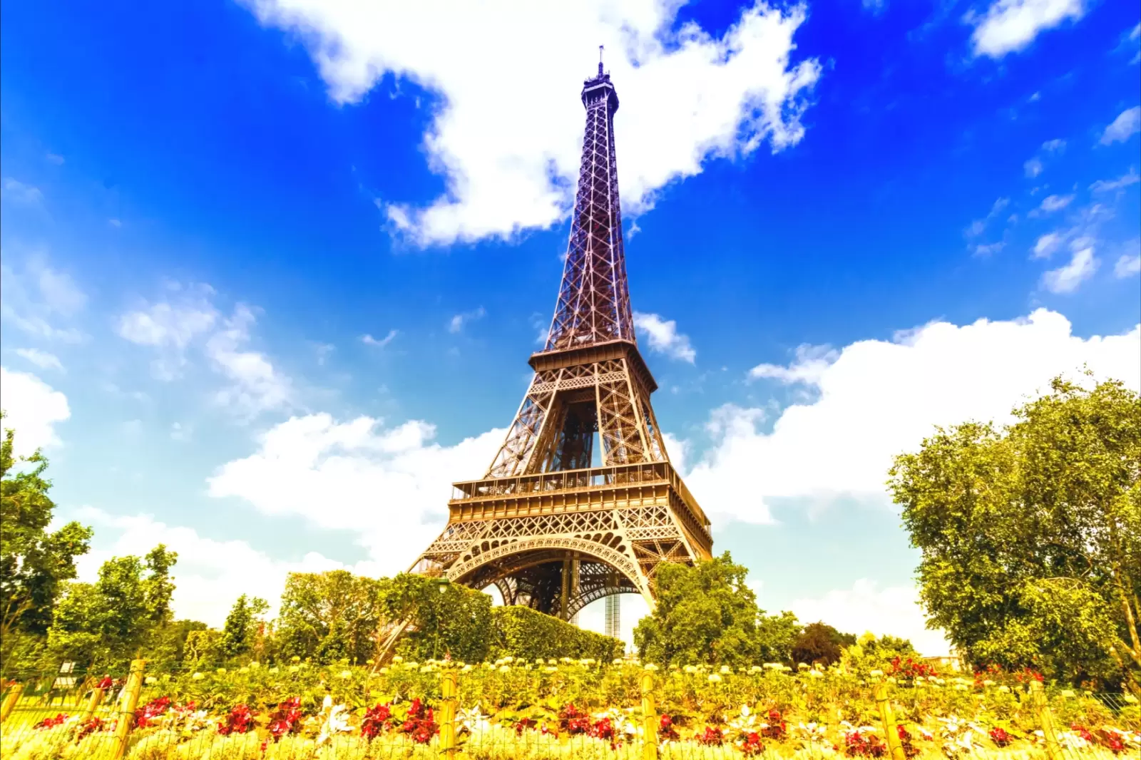 famous eiffel tower in paris france