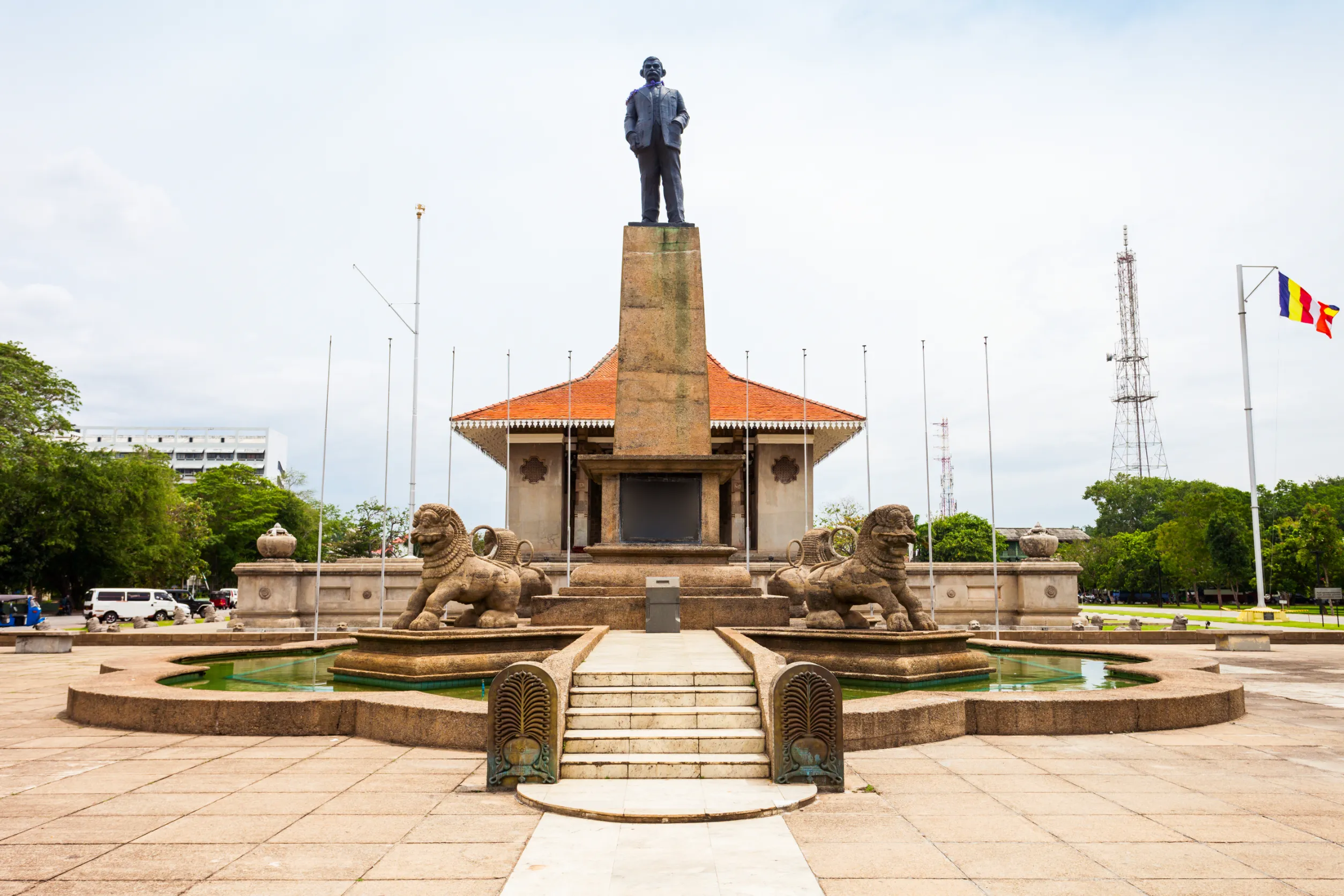 independence memorial hall is a national monument in colombo