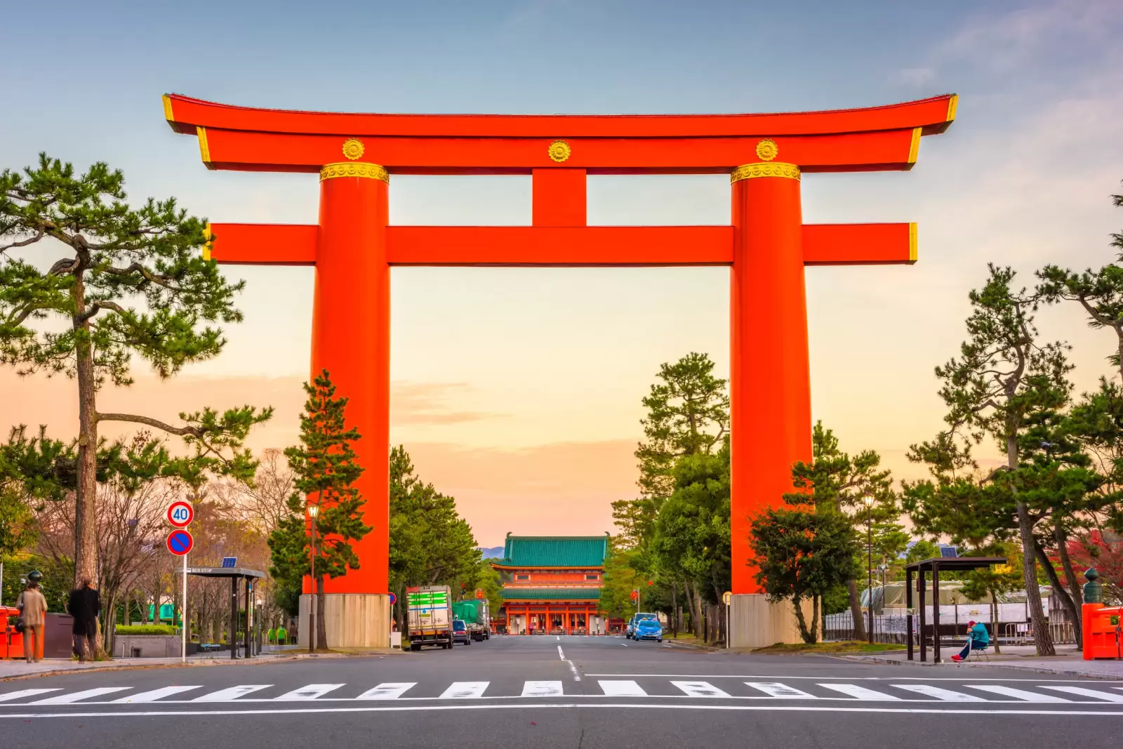 kyoto japan heian shrine s main gate