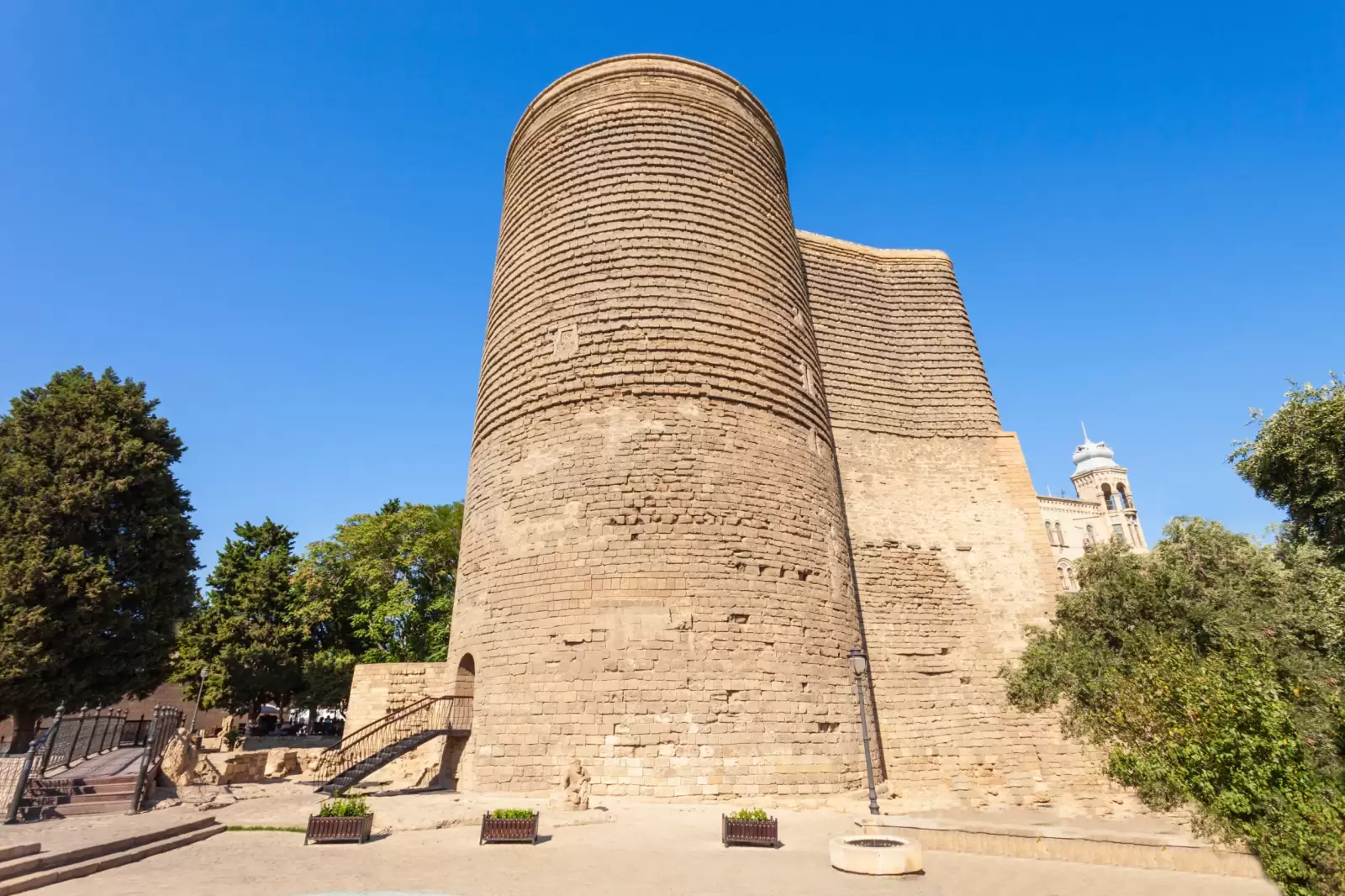 old city in baku azerbaijan maiden tower