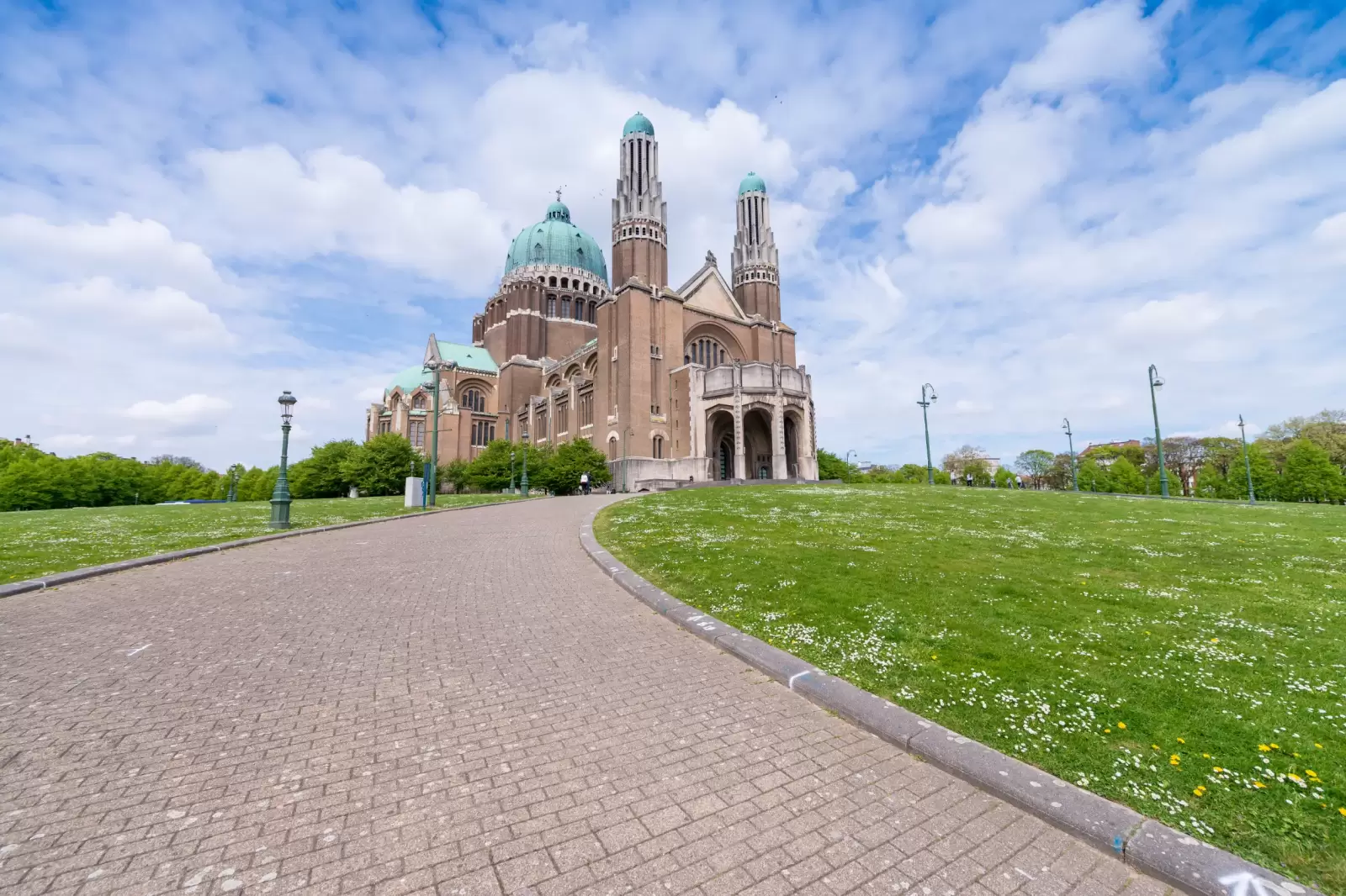 sacre coeur cathedral in brussels belgium