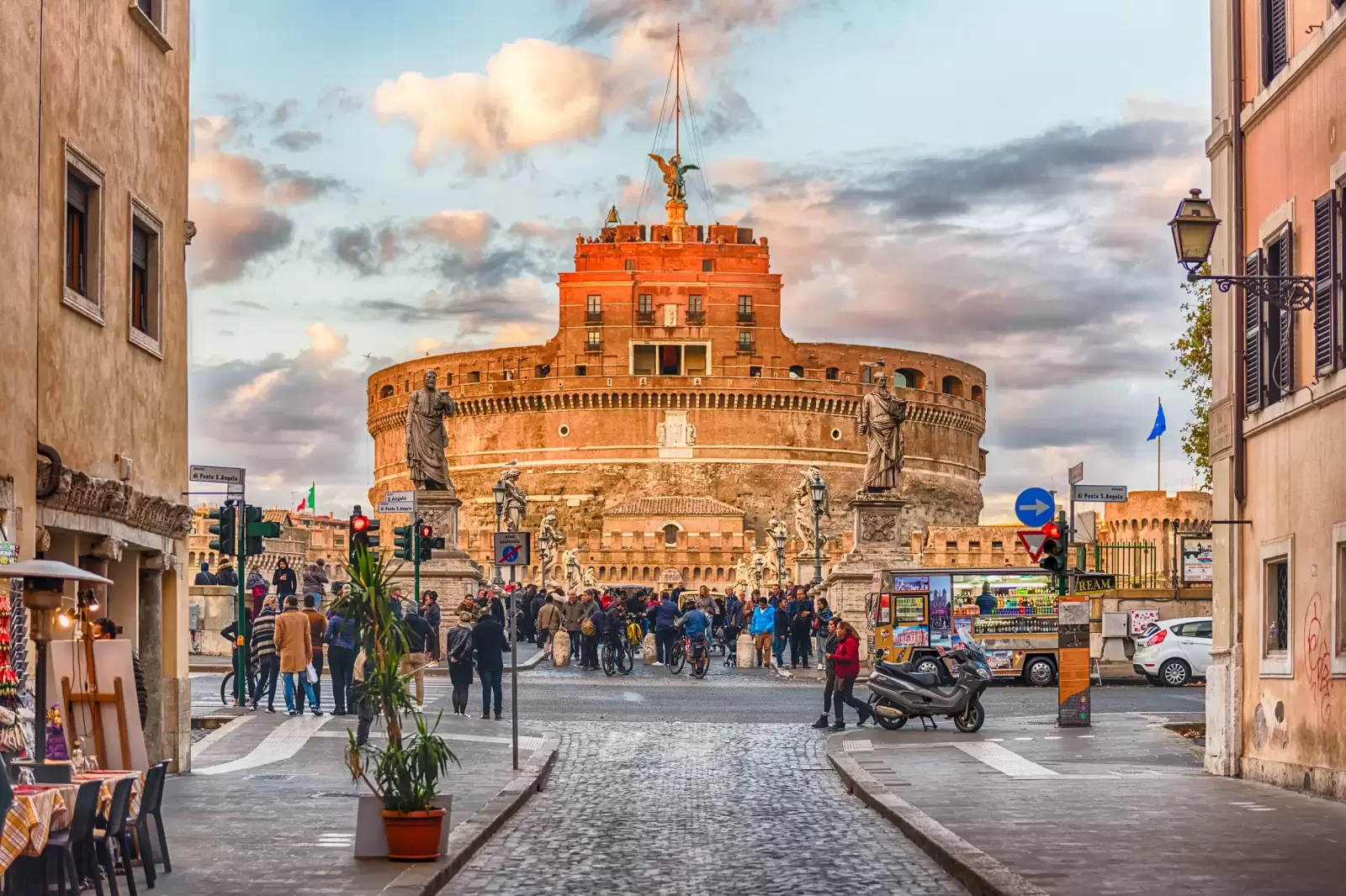 sant angelo bridge in rome italy