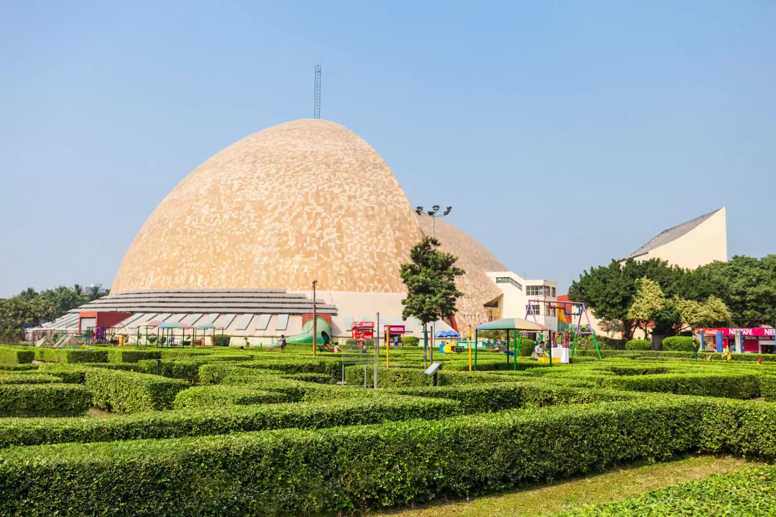 science city is the largest science centre in india under national