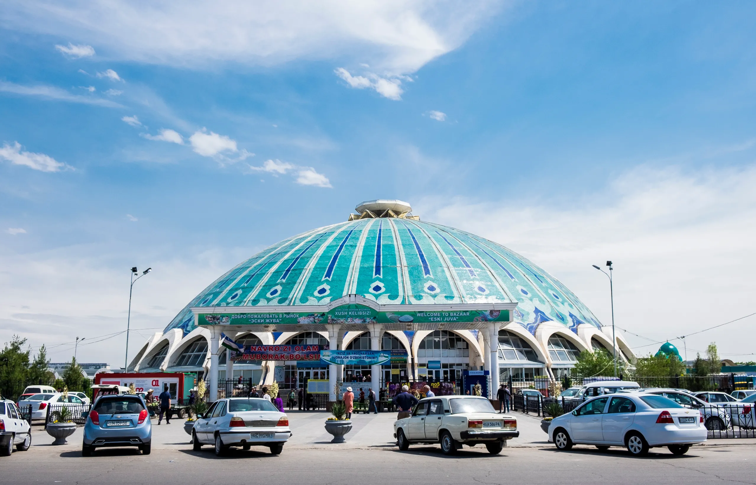 tashkent chorsu bazaar or eski juva bazaar