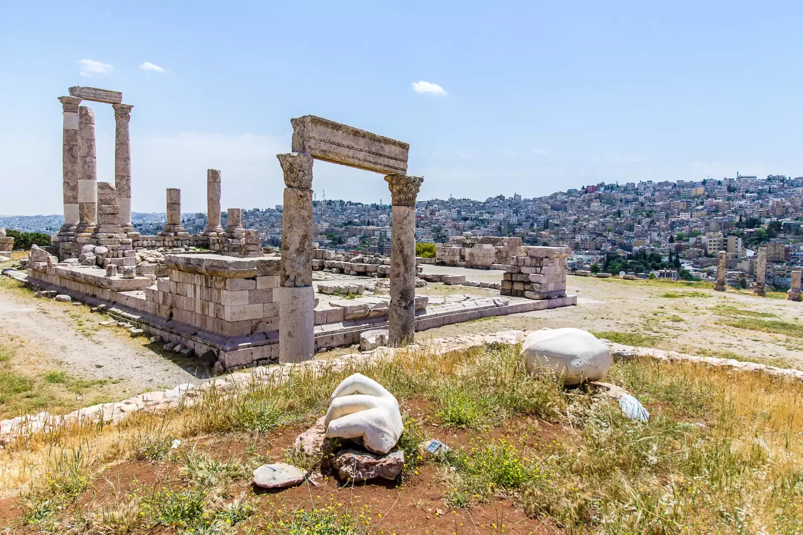 temple of hercules and the hand at the amman