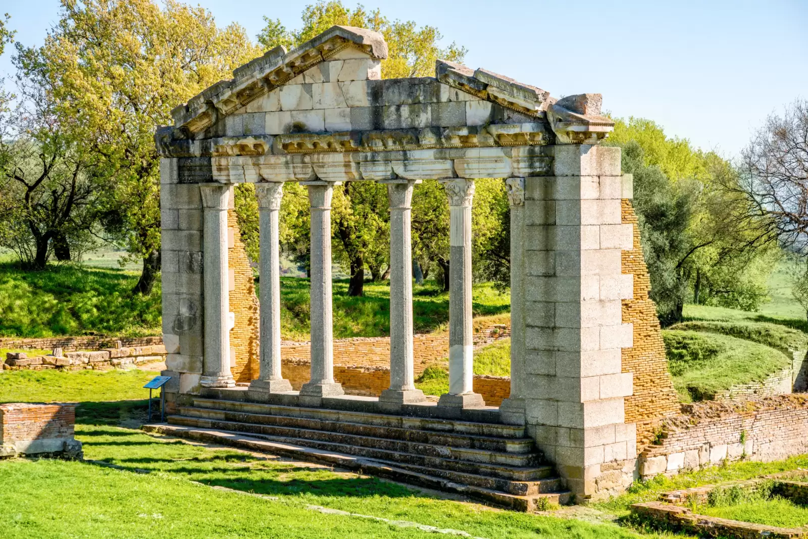 temple ruins ancient apollonia in albania