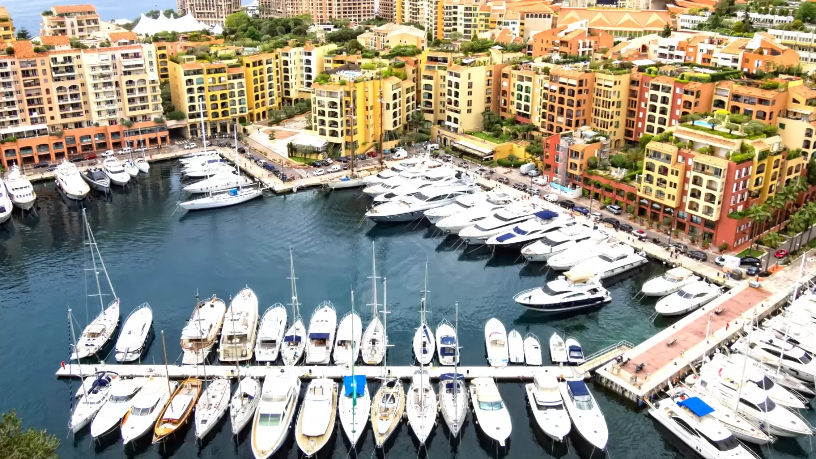 the beautiful harbor view in monaco