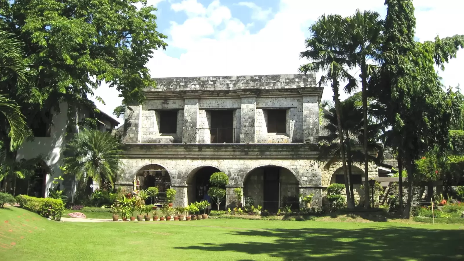 the famous san pedro fort in cebu city philippines