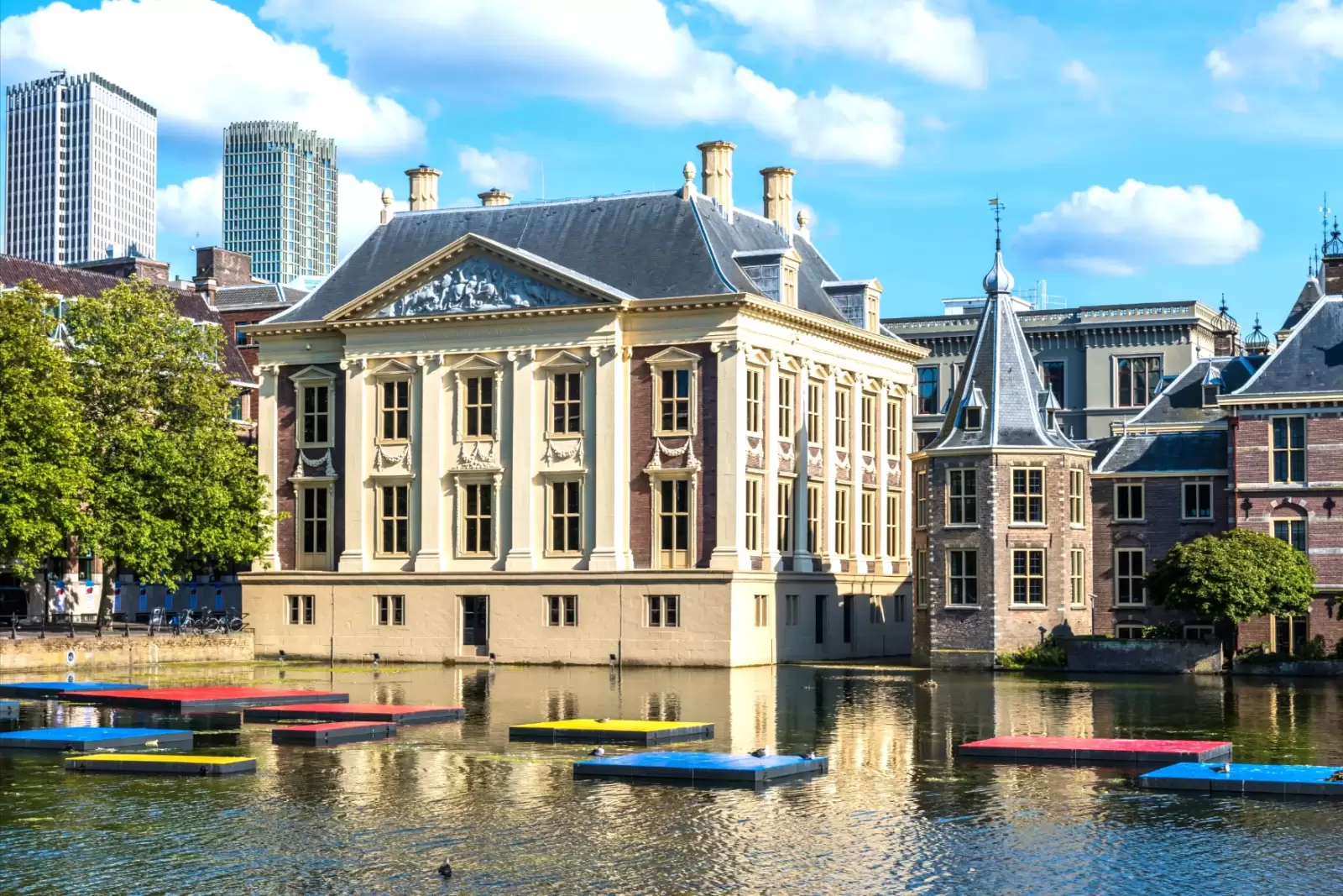 the mauritshuis museum in the hague netherlands