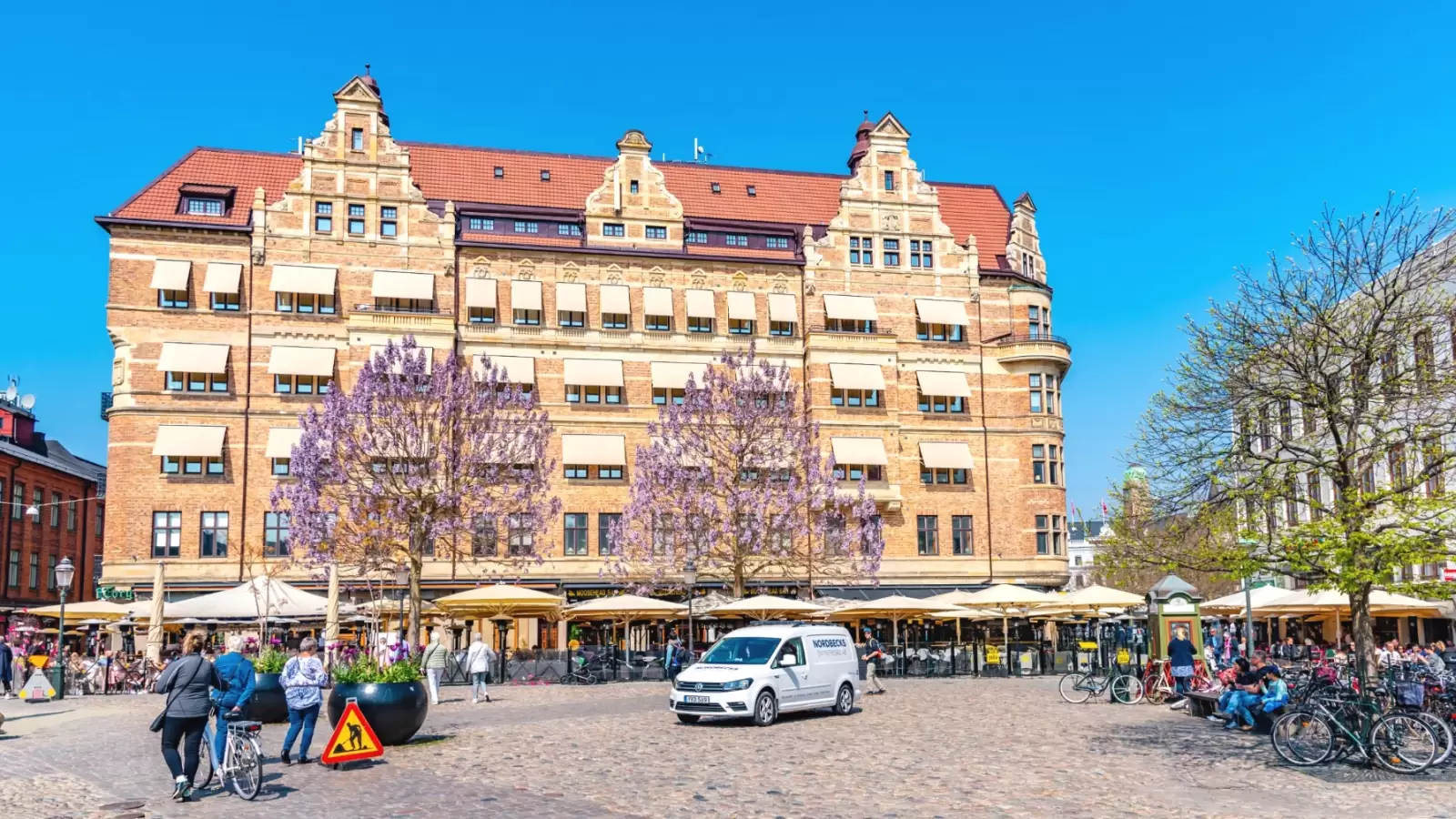 the view of lila torg square in malmo sweden