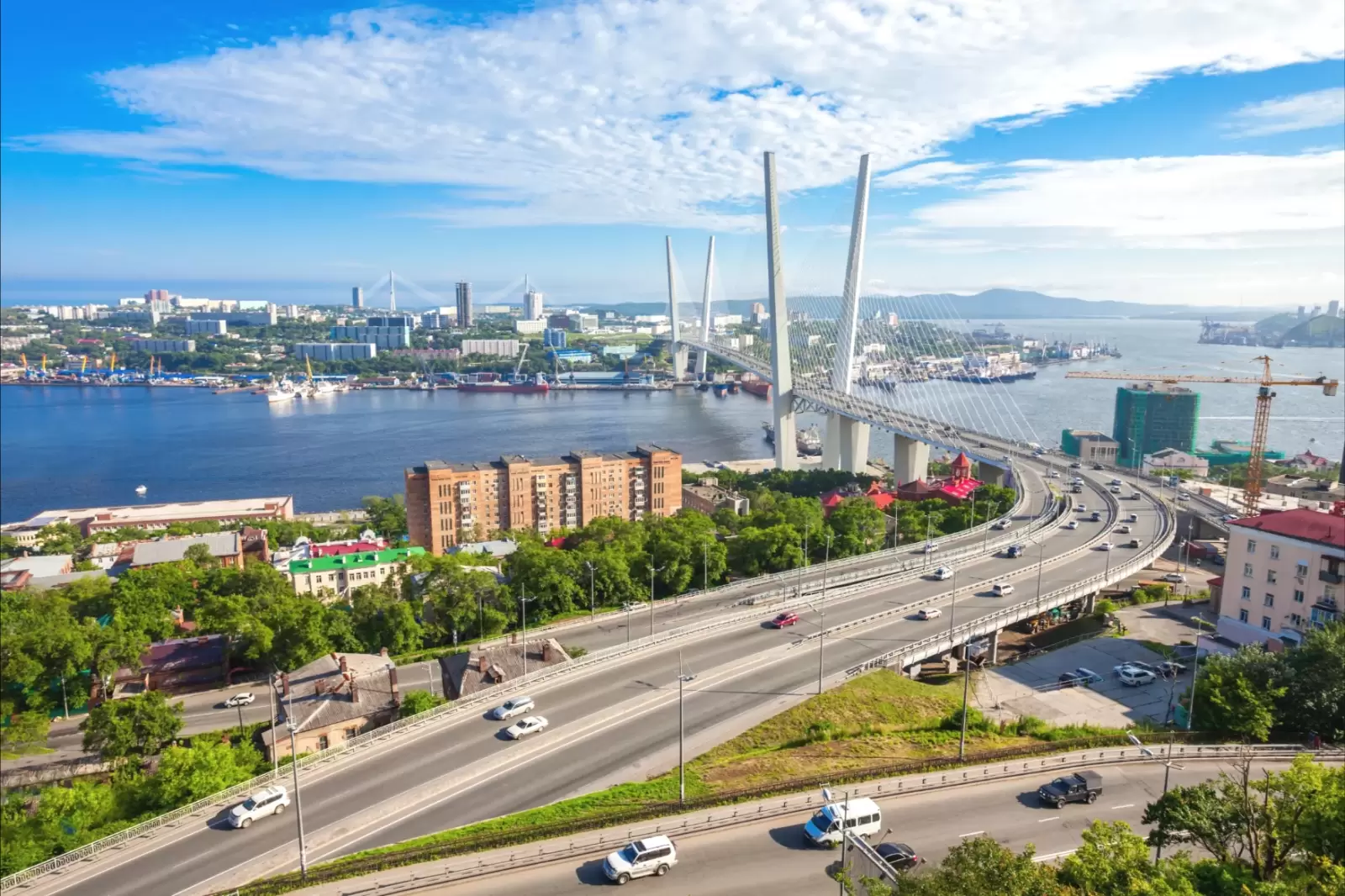 the zolotoy golden bridge in vladivostok russia