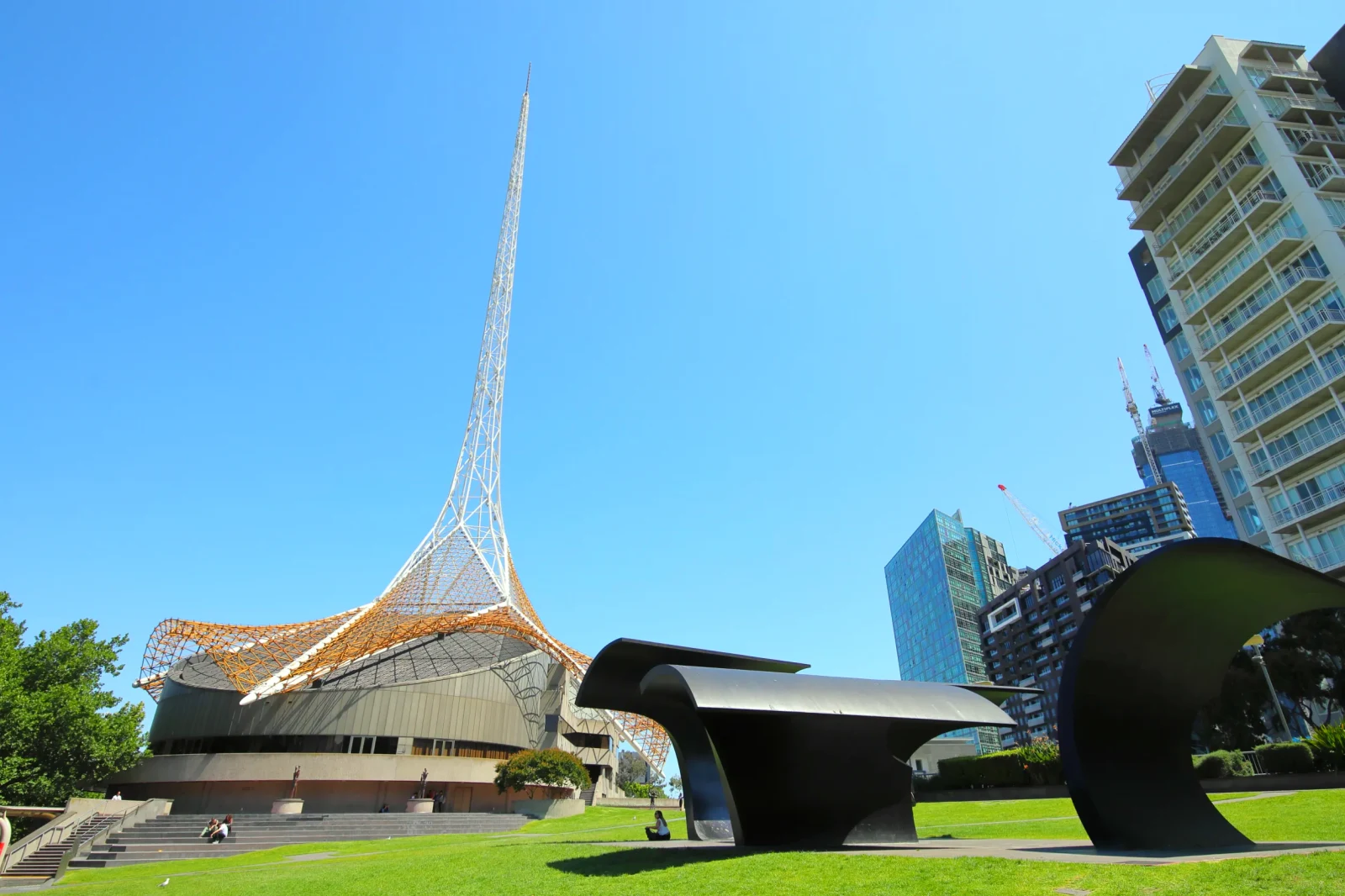 visit the state theatre in melbourne
